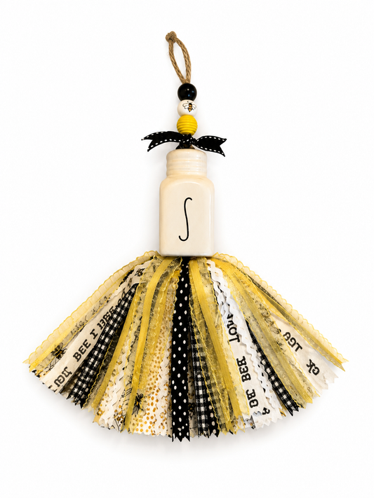 Shabby Chic Salt & Pepper Shaker Bumble Bee Tassel