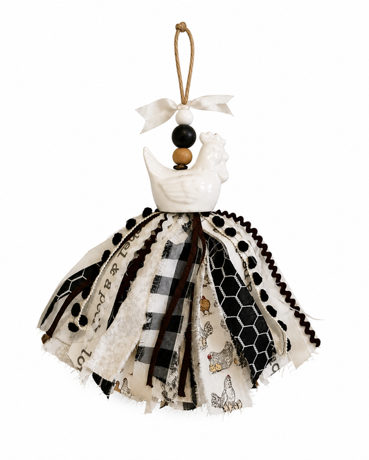 Shabby Chic Salt & Pepper Shaker Chicken Tassel